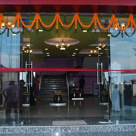 Forbesganj Hotel Sanchita Palace المظهر الخارجي الصورة